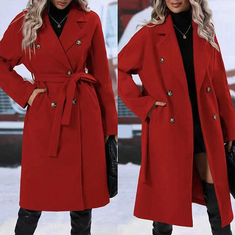 Manteau à double boutonnage avec ceinture, long, pour femme.